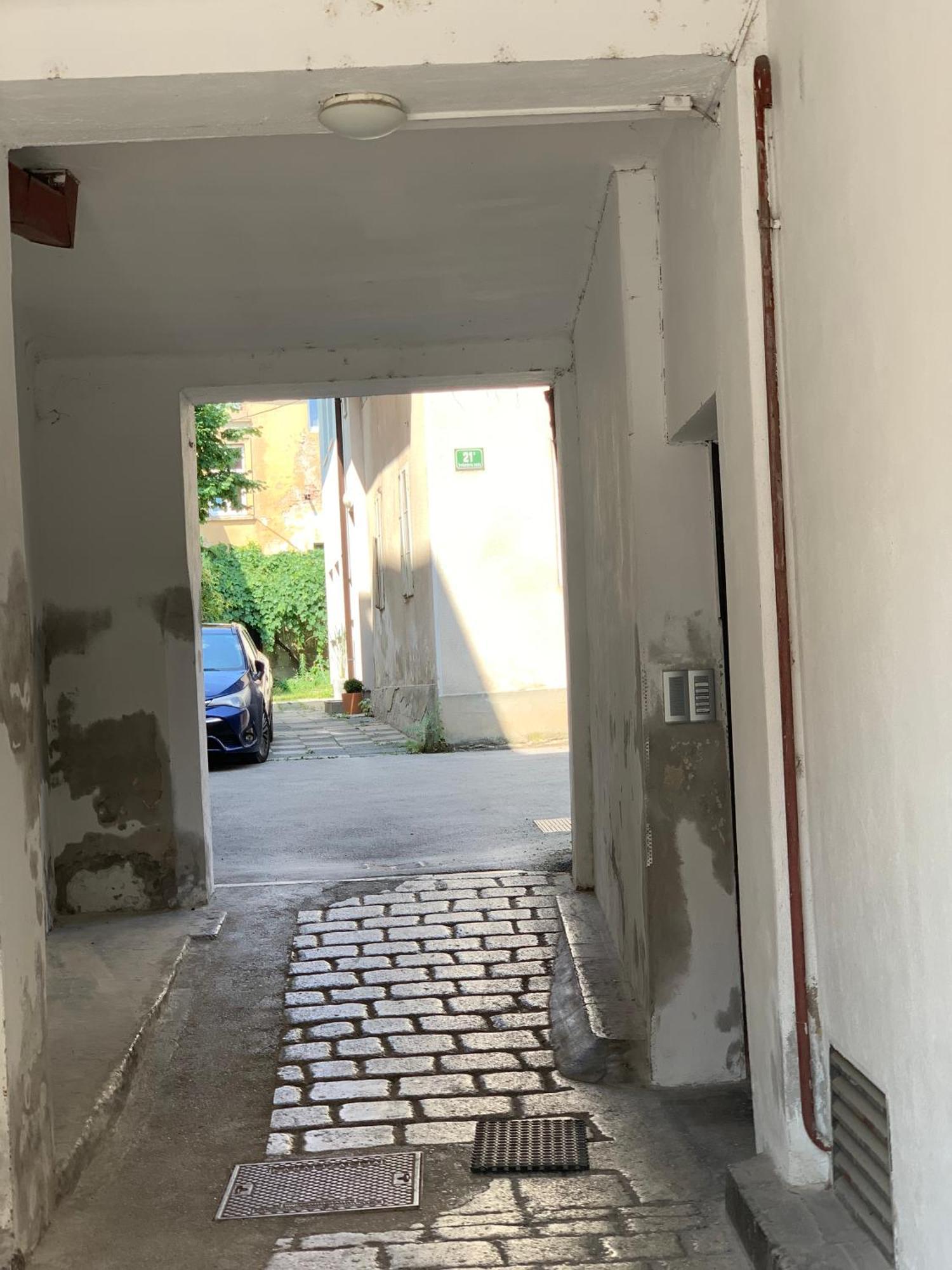 Nick & Klaras Central Apartments Λιουμπλιάνα Εξωτερικό φωτογραφία